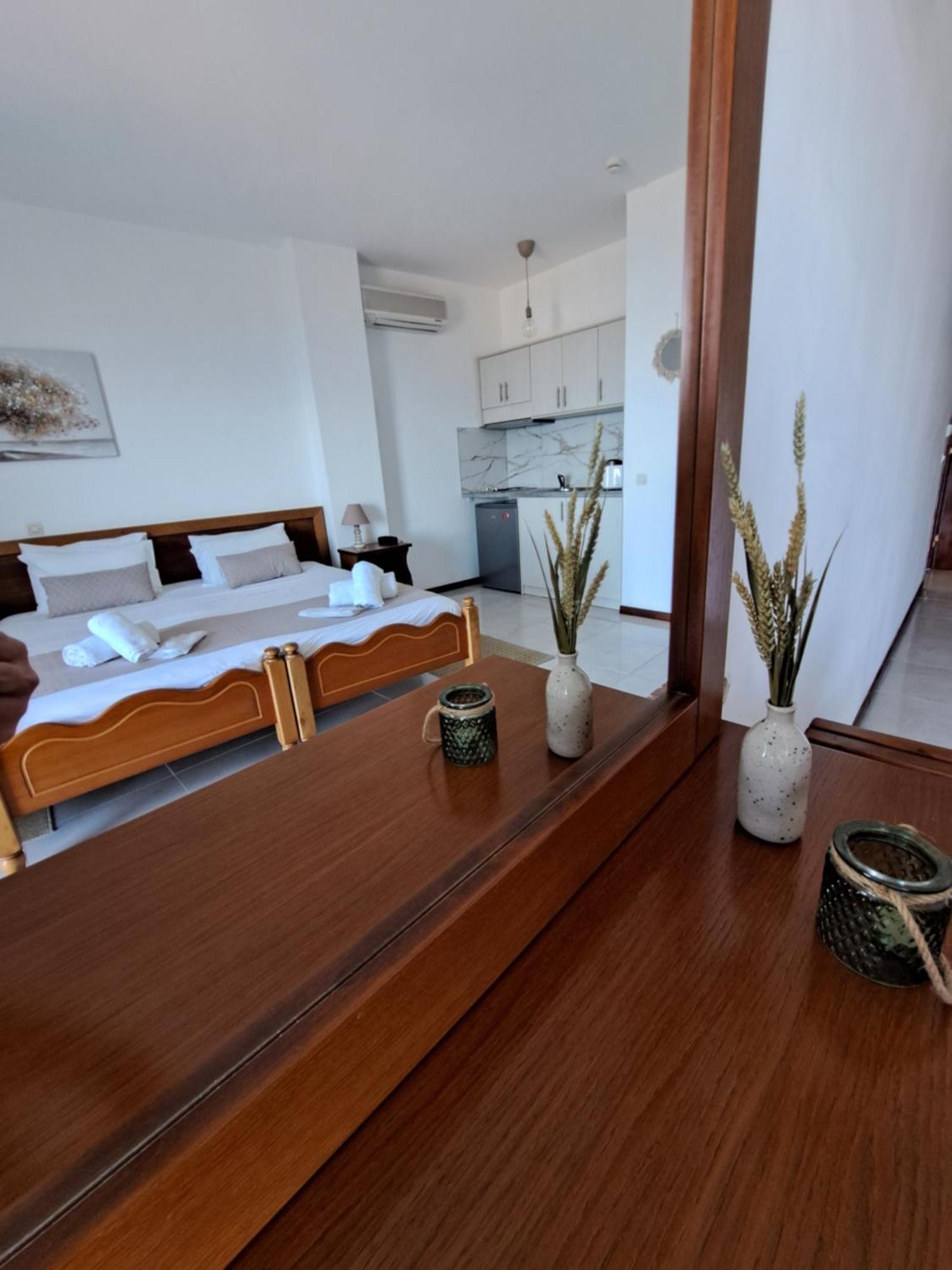Aparthotel 75 Steps Mesongi